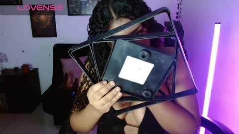      help me to get 100 thumps up  online show from May 17, 2026, 11:45 pm