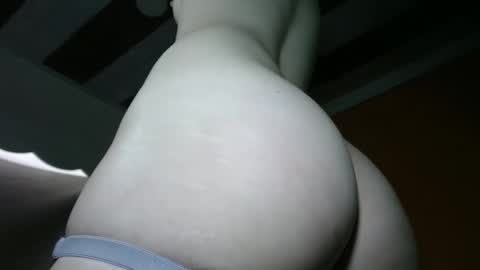 Snapshot of anal_pamela_squirt chatting on February 5, 2025, 2:48 pm Pamela online show from February 5, 2025, 2:48 pm