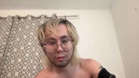 Snapshot of analasian108 chatting on January 17, 2025, 5:00 am Anal Asian online show from January 17, 2025, 5:00 am