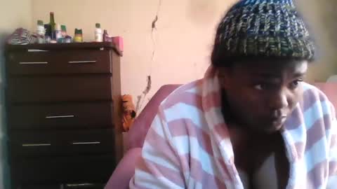Snapshot of analslut1987 chatting on July 7, 2026, 7:23 am analslut1987 online show from July 7, 2026, 7:23 am
