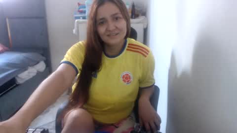 Snapshot of analy_hot chatting on July 7, 2026, 8:24 pm analy_hot online show from July 7, 2026, 8:24 pm