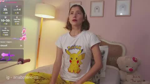 Ana Mara Botero online show from March 12, 2025, 10:39 pm