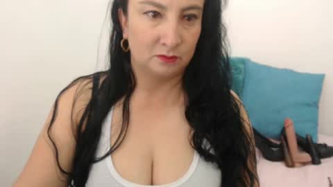 Snapshot of anamaria288 chatting on September 23, 2025, 12:19 pm anamaria288 online show from September 23, 2025, 12:19 pm