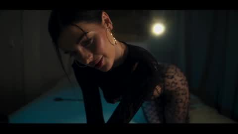 Ana online show from April 7, 2026, 8:53 pm