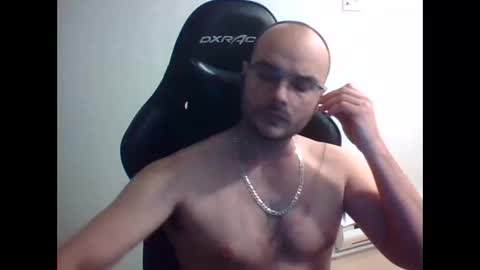 Snapshot of anarchyy1994 chatting on June 10, 2026, 4:34 am anarchyy1994 online show from June 10, 2026, 4:34 am