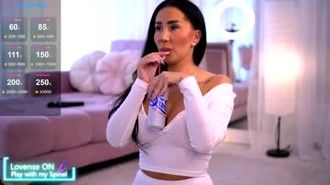 Anna online show from March 31, 2026, 9:15 pm