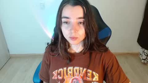 ana 3 online show from March 6, 2025, 1:58 am