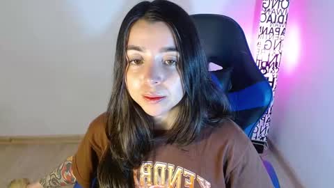 ana 3 online show from February 3, 2026, 1:37 am