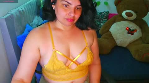 Snapshot of anaspark chatting on May 15, 2026, 2:02 pm Ana online show from May 15, 2026, 2:02 pm