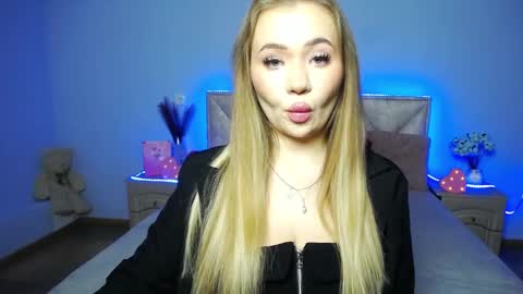 Snapshot of anastacyyellig chatting on January 25, 2025, 6:34 am anastacyyellig online show from January 25, 2025, 6:34 am