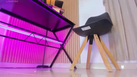 anastasia_snape online show from March 19, 2026, 3:27 pm