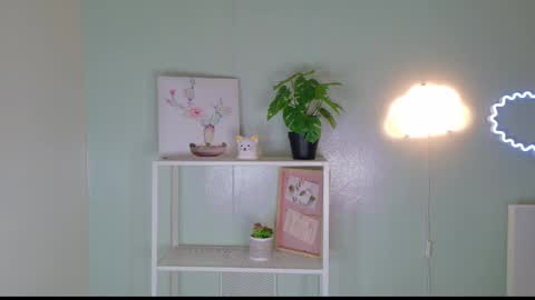 Kendra  online show from February 5, 2026, 10:31 am