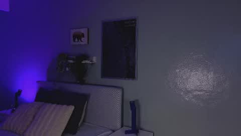 Kendra  online show from March 20, 2026, 10:09 am