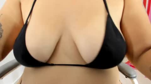 Snapshot of anawatson_ chatting on June 22, 2026, 7:22 pm Ana online show from June 22, 2026, 7:22 pm