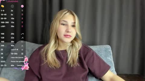 Andisa online show from October 21, 2025, 8:37 am