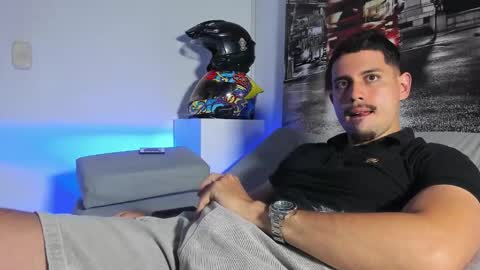 ANDER online show from December 1, 2025, 11:21 pm