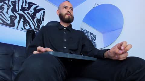 Andrs   -                   online show from December 14, 2024, 11:01 pm