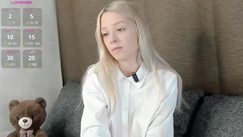 andneveragain online show from March 8, 2025, 11:16 am