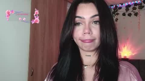 Snapshot of andra_rosse chatting on May 21, 2026, 5:36 am Andra de la Rosse online show from May 21, 2026, 5:36 am