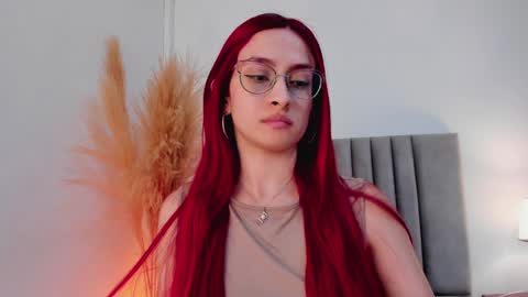 Andra Cyrus online show from January 14, 2025, 5:34 pm