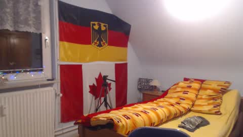 Snapshot of andre124231 chatting on December 1, 2024, 9:04 pm Andre online show from December 1, 2024, 9:04 pm