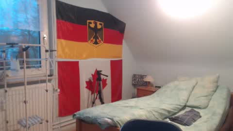 Snapshot of andre124231 chatting on December 9, 2024, 2:49 pm Andre online show from December 9, 2024, 2:49 pm