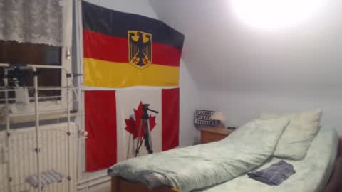 Snapshot of andre124231 chatting on December 9, 2024, 5:52 pm Andre online show from December 9, 2024, 5:52 pm