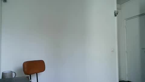 Snapshot of andre_m12 chatting on April 28, 2026, 8:30 am Andrew m12 online show from April 28, 2026, 8:30 am