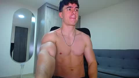 Snapshot of andre_parker chatting on July 14, 2026, 11:10 pm Andre Parker online show from July 14, 2026, 11:10 pm
