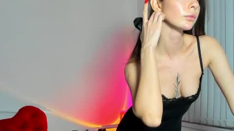 Snapshot of andrea__bass chatting on April 26, 2026, 5:10 pm andrea__bass online show from April 26, 2026, 5:10 pm