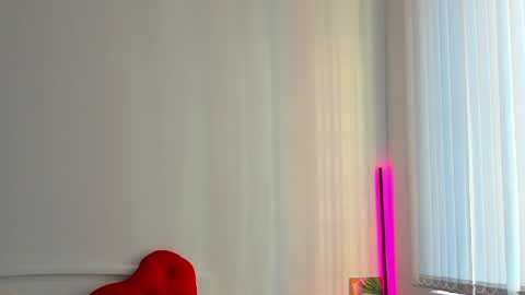 Snapshot of andrea__bass chatting on April 28, 2026, 3:39 pm andrea__bass online show from April 28, 2026, 3:39 pm