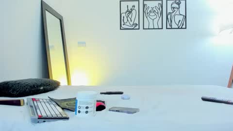 Andrea Cherry online show from March 16, 2026, 1:04 pm