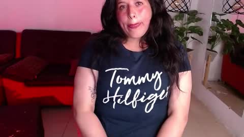 ANDREA  online show from September 16, 2025, 2:51 pm