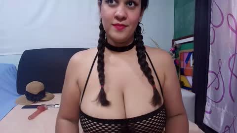 Andrea online show from September 28, 2025, 7:41 pm