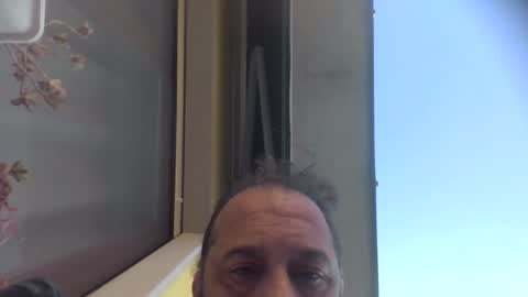 Andre online show from October 16, 2025, 3:13 pm