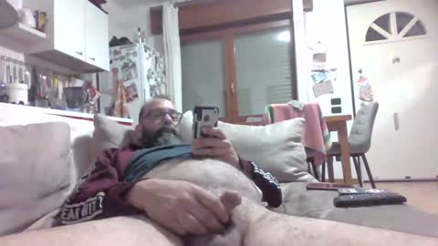 Andre online show from April 28, 2026, 10:37 pm