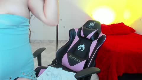 Snapshot of andreeart chatting on February 6, 2025, 7:02 am ig online show from February 6, 2025, 7:02 am