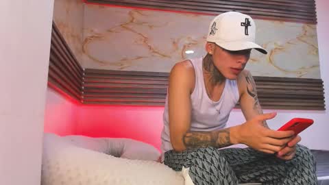 Snapshot of andrees_s chatting on January 19, 2026, 2:04 am andrees_s online show from January 19, 2026, 2:04 am