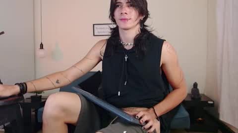 Snapshot of andreey50 chatting on February 13, 2025, 8:24 pm Andrey online show from February 13, 2025, 8:24 pm