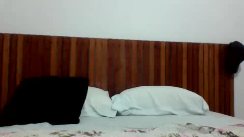 andreloko123 online show from October 6, 2025, 1:25 am