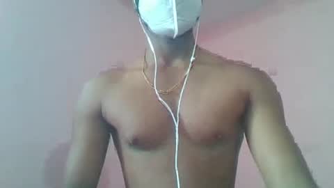 Snapshot of andres01_ chatting on October 13, 2025, 5:07 am andres01_ online show from October 13, 2025, 5:07 am