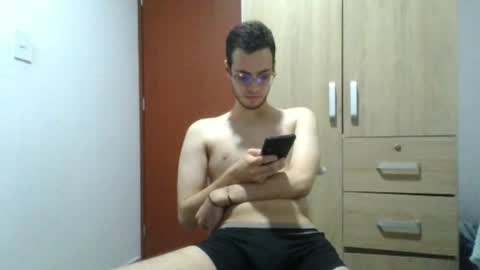 andres129494 online show from July 12, 2026, 7:38 pm