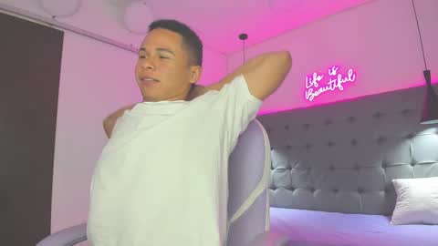 IM ANDRES online show from November 23, 2025, 3:06 am