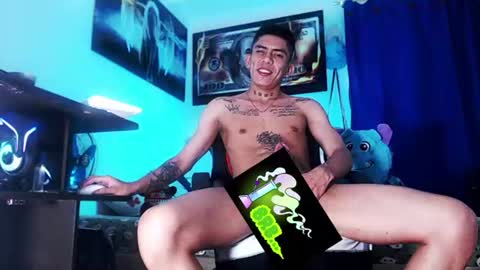 Snapshot of andres_cond chatting on July 17, 2026, 3:02 am Andrs o online show from July 17, 2026, 3:02 am