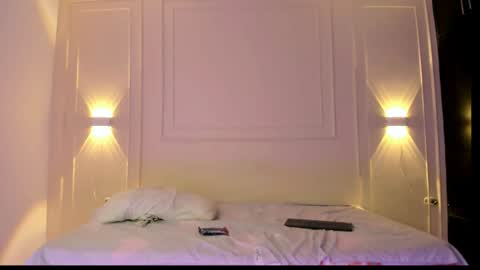 Snapshot of andres_stud chatting on June 30, 2026, 4:35 am andres_stud online show from June 30, 2026, 4:35 am