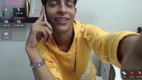 Snapshot of andrescoll25 chatting on March 19, 2026, 5:22 am andrescoll25 online show from March 19, 2026, 5:22 am