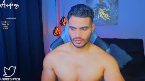 Snapshot of andresfiit chatting on December 2, 2024, 3:37 am Andres online show from December 2, 2024, 3:37 am
