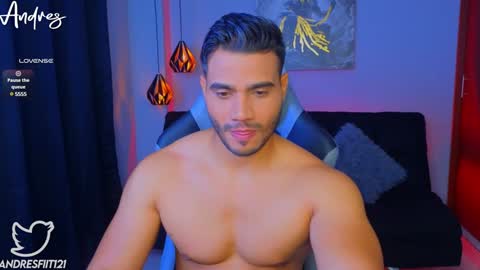 Snapshot of andresfiit chatting on December 9, 2024, 3:29 am Andres online show from December 9, 2024, 3:29 am