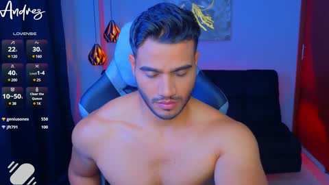 Snapshot of andresfiit chatting on December 10, 2024, 6:01 am Andres online show from December 10, 2024, 6:01 am