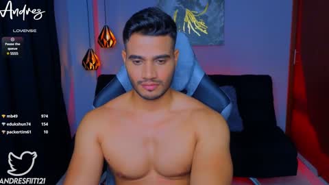 Snapshot of andresfiit chatting on December 16, 2024, 6:53 am Andres online show from December 16, 2024, 6:53 am